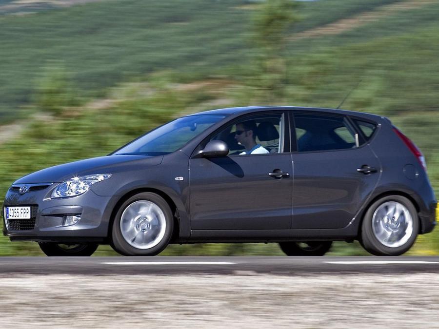 Hyundai i30 2007 года  (фото 4 из 33)